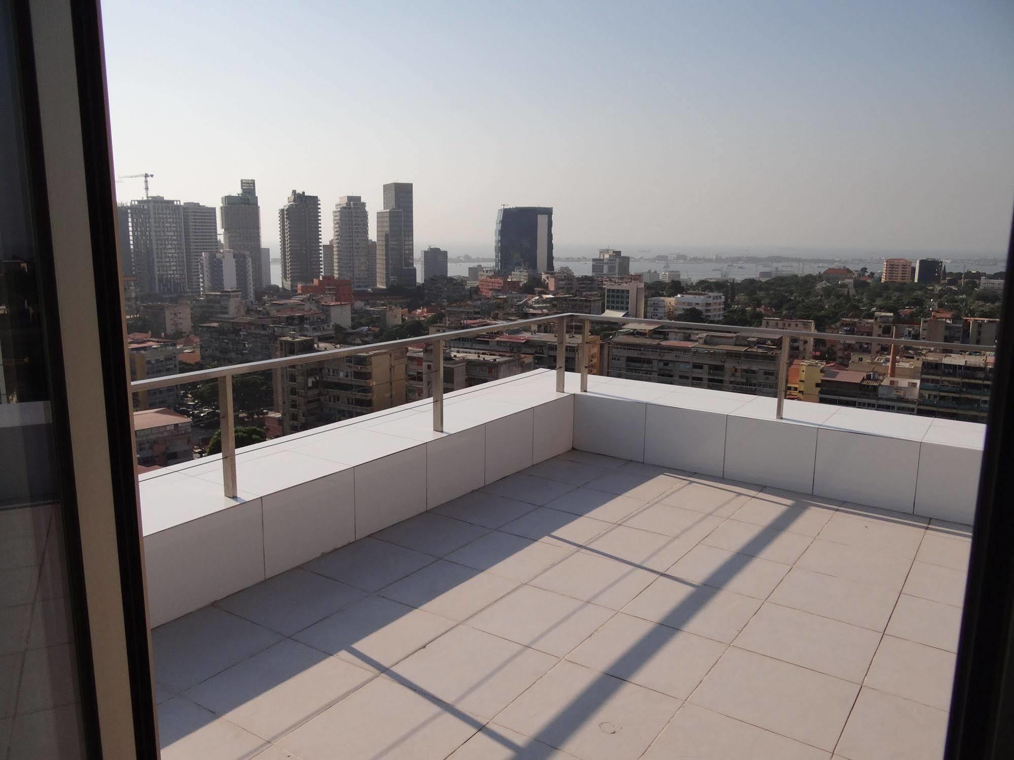 Rk Suite Hotel Luanda Luaran gambar