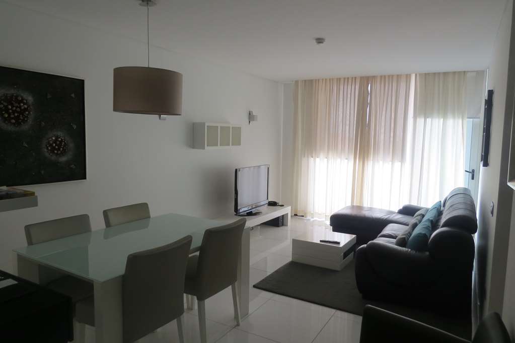 Rk Suite Hotel Luanda Bilik gambar
